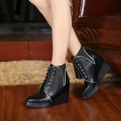 CHANEL Inner heightening shoes Women--001.jpg